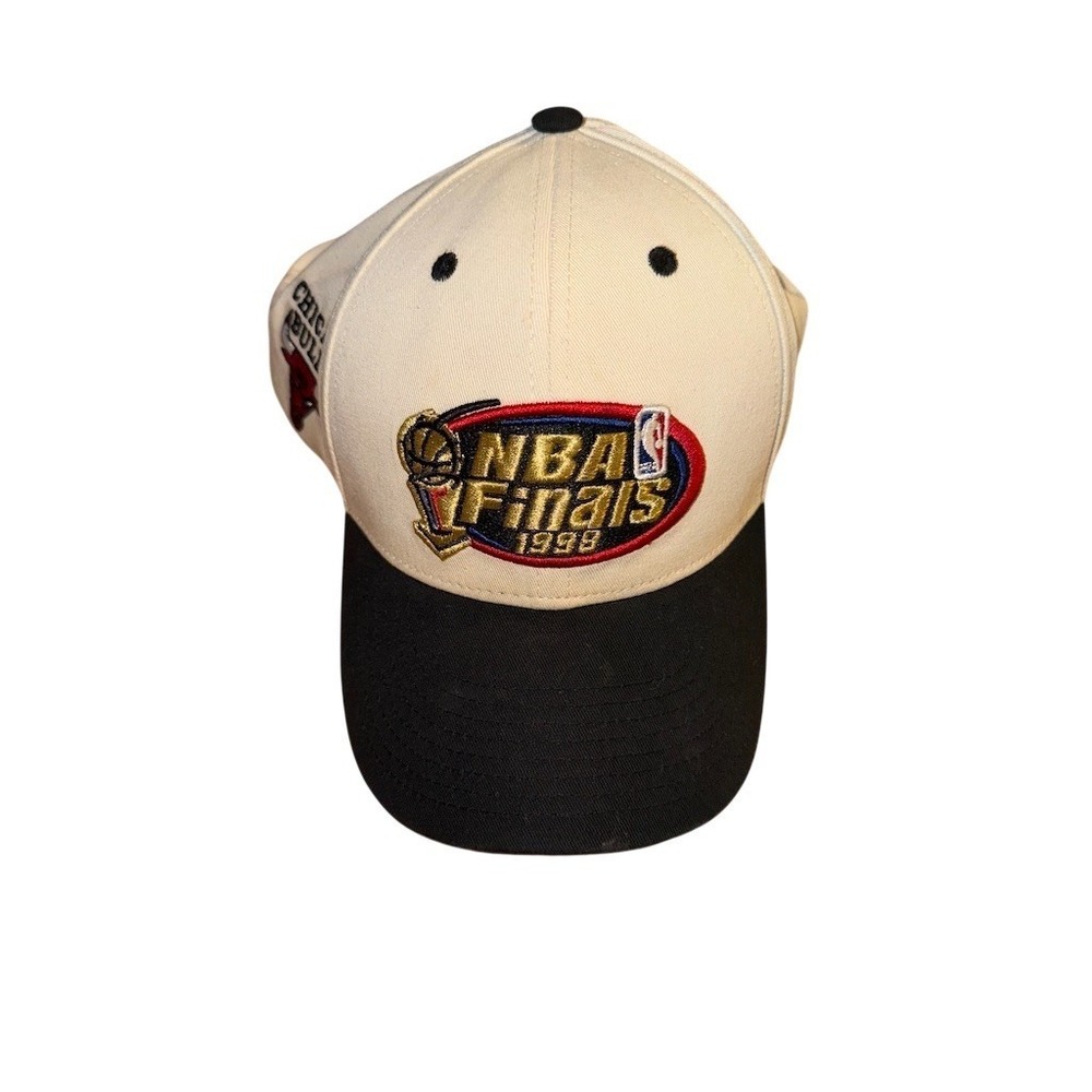 Mitchell & Ness 1998 NBA Finals Bulls vs Jazz‎ Snapback Hat Ivory One Size NOS